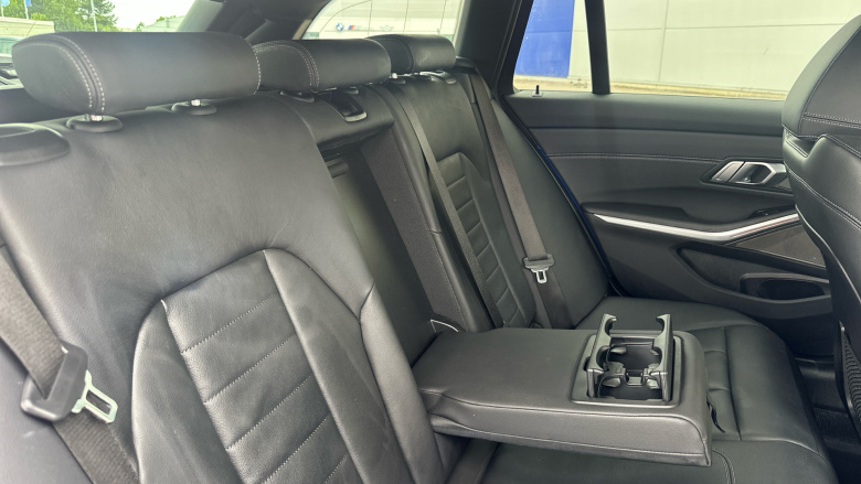 BMW 3 Series 320d M Sport 5dr Step Auto Diesel Estate